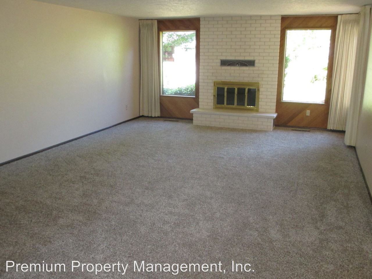 2175 Irene Ct S - Photo 2 of 15