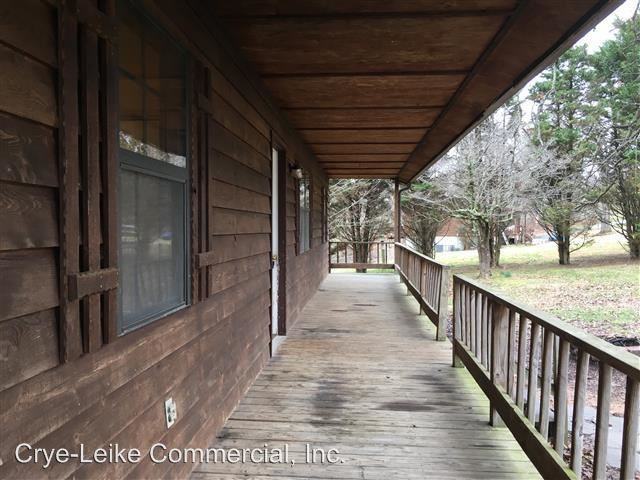 177 Renee Rd - Photo 2 of 13