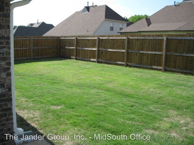 7894 Pips Ridge Ln - Photo 2 of 20