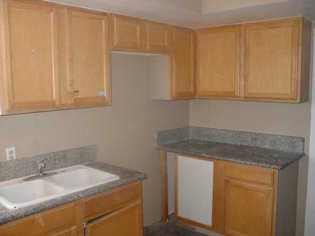 1625 North 31st Street - Photo 3 of 5