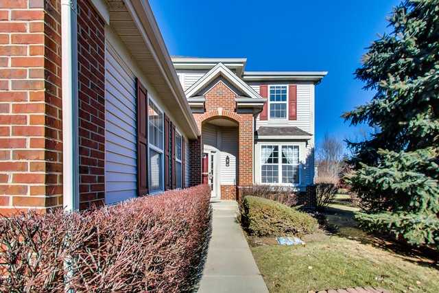 1120 Amelia Ct - Photo 3 of 44