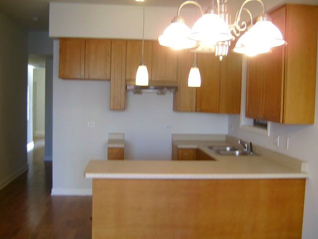 1133 W Taylor St #2 - Photo 2 of 8