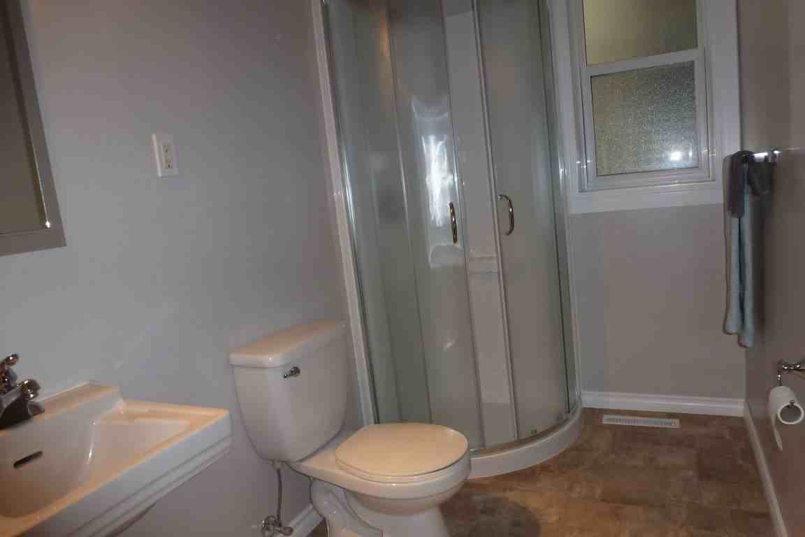 Strathcona house - Photo 2 of 6