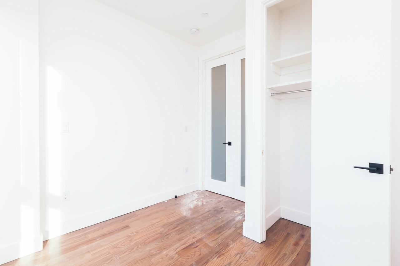 406 Cornelia Street #33OC