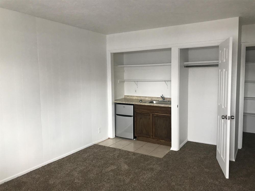 3460 Brinker Ave - Photo 2 of 5