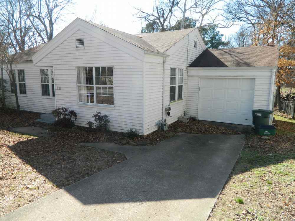 731 N Woolsey Ave - Photo 2 of 37