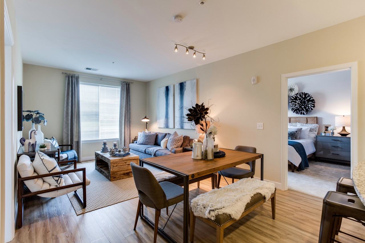 Urban Green - Photo 2 of 24