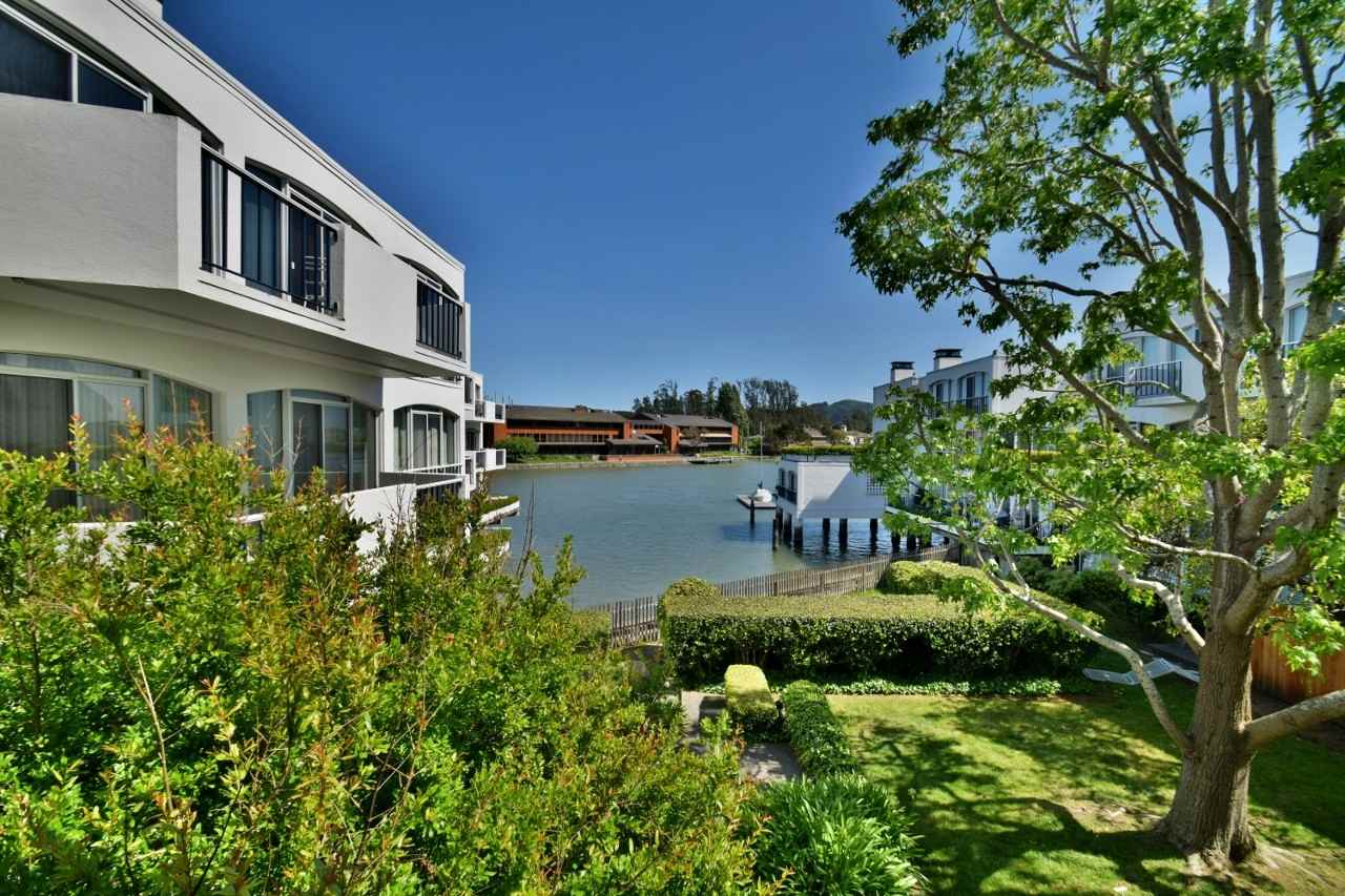 2220 Shelter Bay Ave - Photo 3 of 25