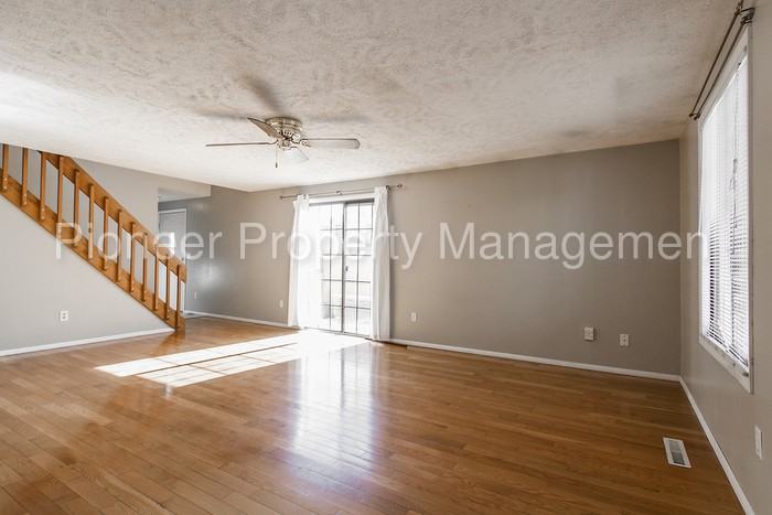 9351 Gray St - Photo 2 of 13