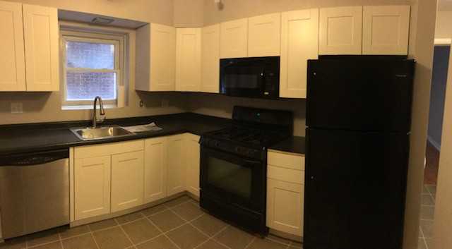 214 South Oak Park Avenue #4 - Photo 2 of 7