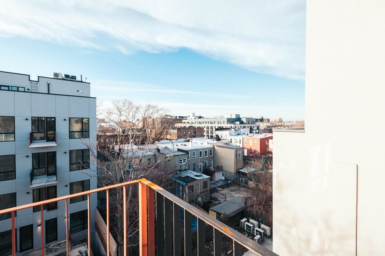 406 Cornelia Street #32ZJ