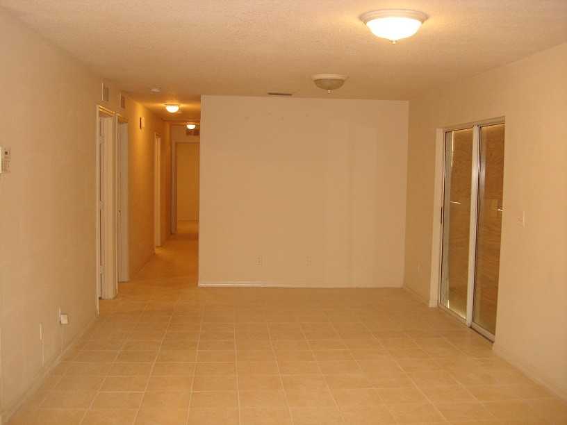 3016 N 49th St - Photo 3 of 13