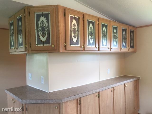 114 James Way - Photo 3 of 13