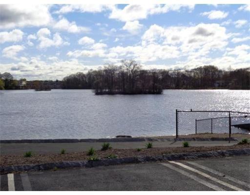 12 Barbara Rd #4 - Photo 2 of 5