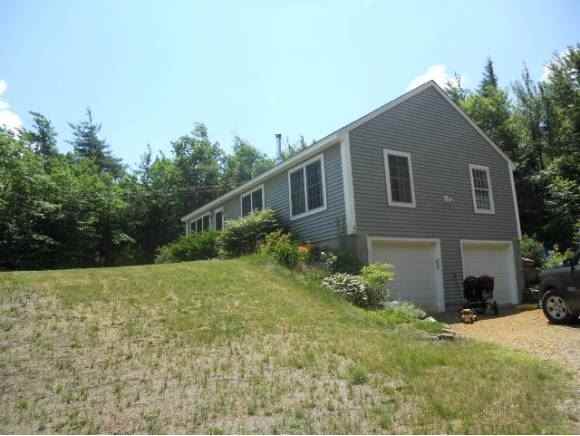 24 Grover Ln - Photo 2 of 19