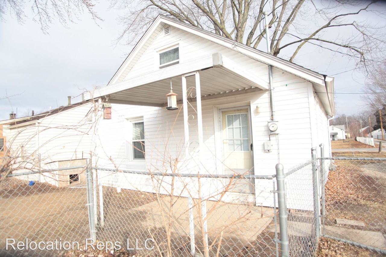 1842 28th Ave - Photo 2 of 16