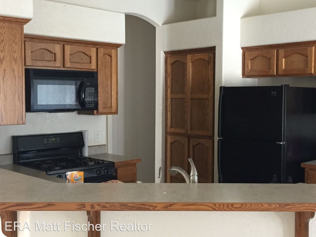 10570 E 38th Pl - Photo 3 of 9