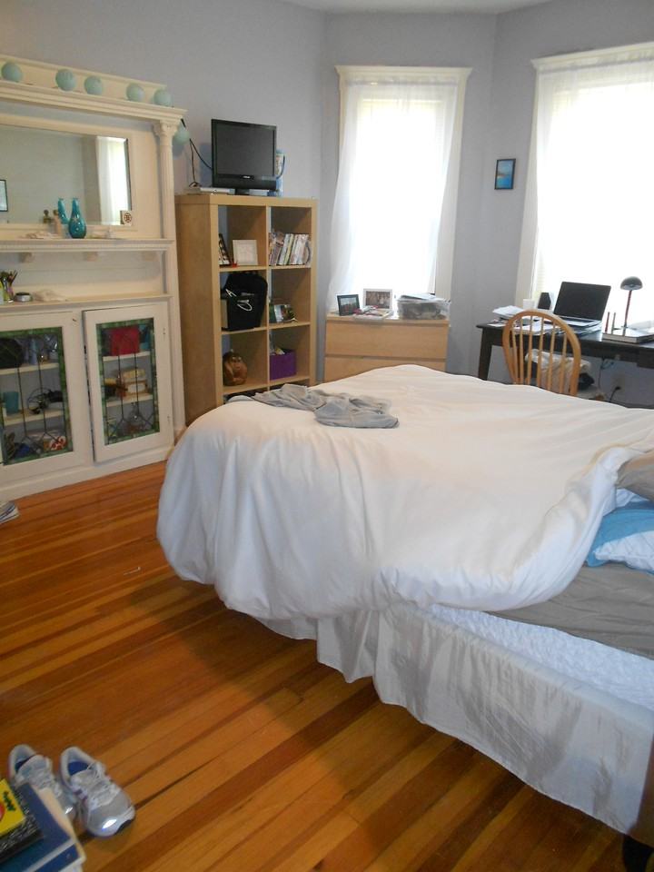 42 Easton Street - Photo 3 of 8