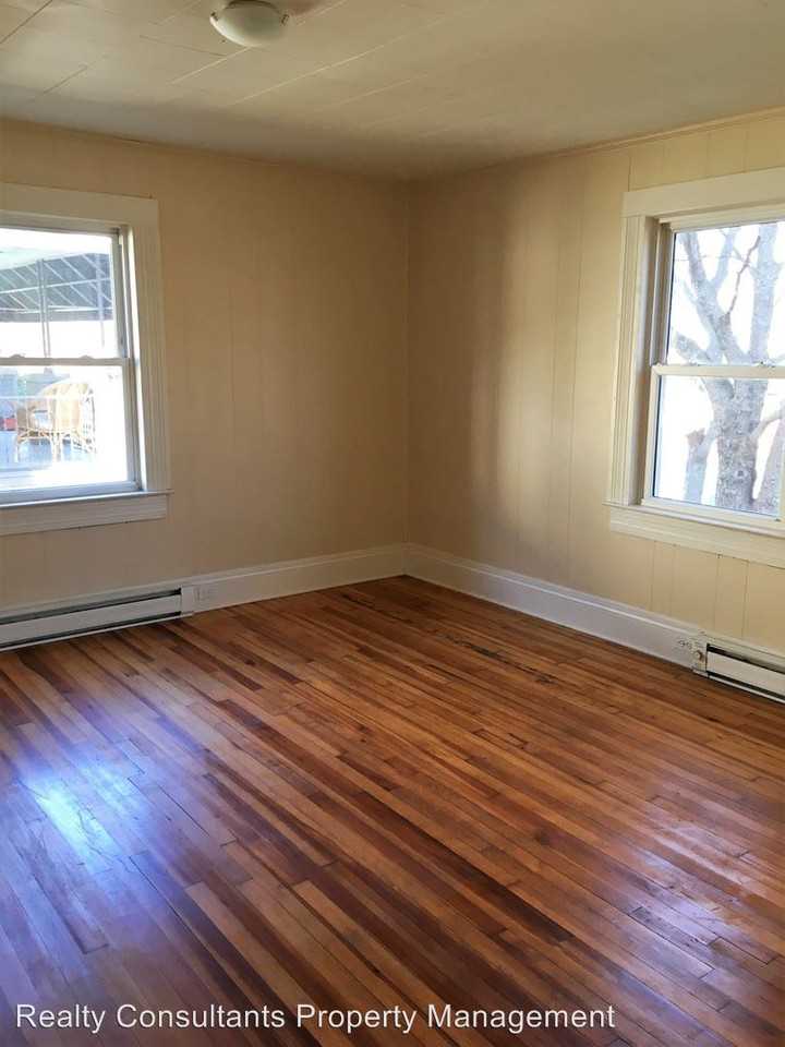 424 E Devonshire St - Photo 2 of 6