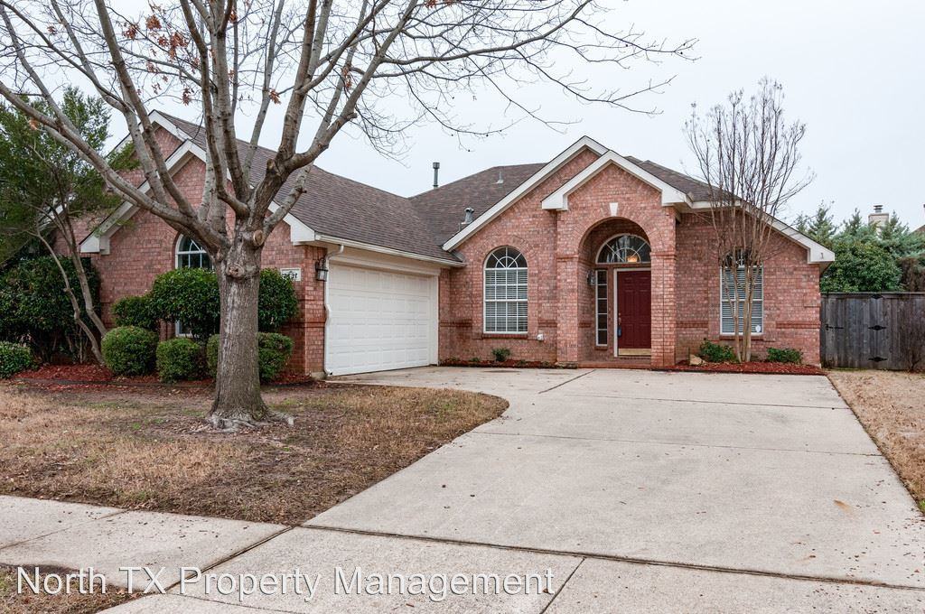 7737 Lexus Dr - Photo 3 of 26