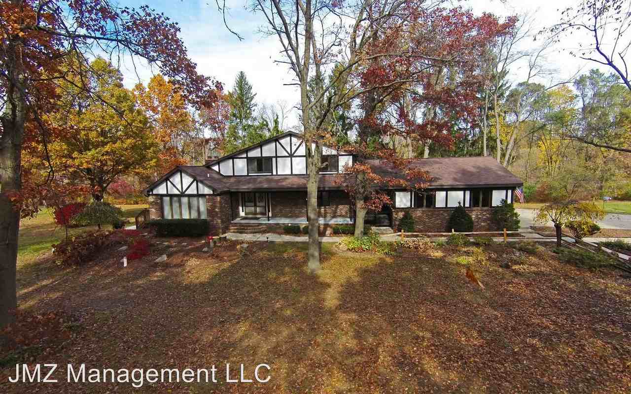 2771 Welch Rd - Photo 3 of 42