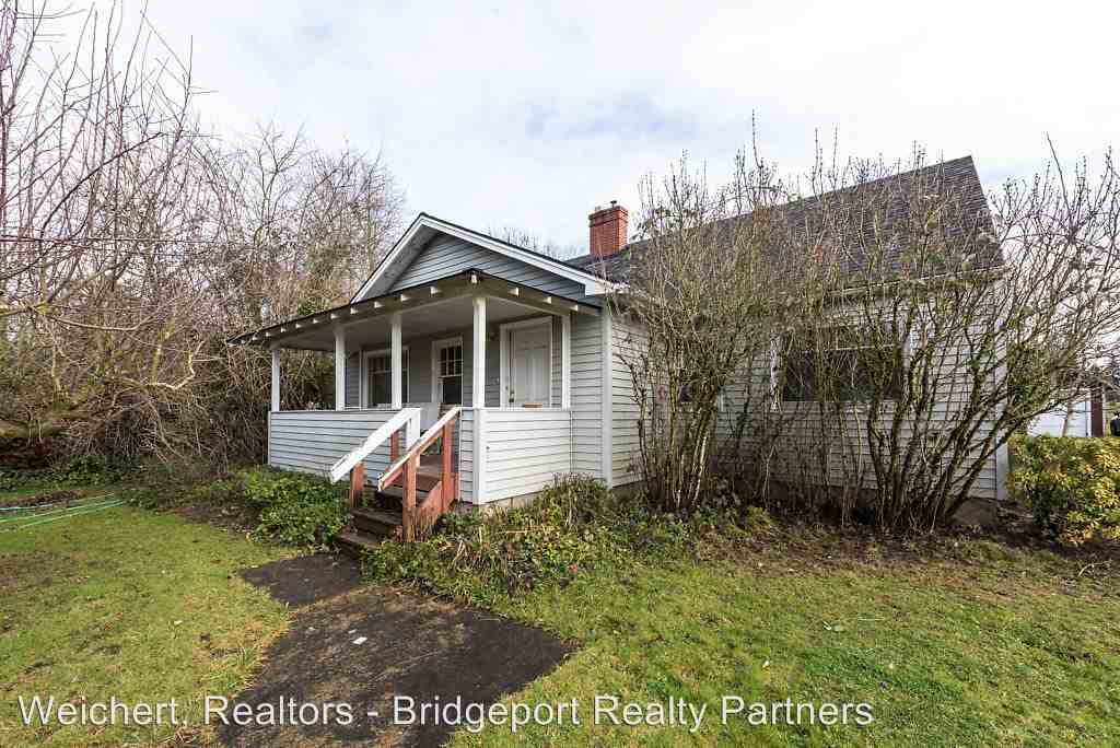 23170 SW Boones Ferry Rd - Photo 2 of 27