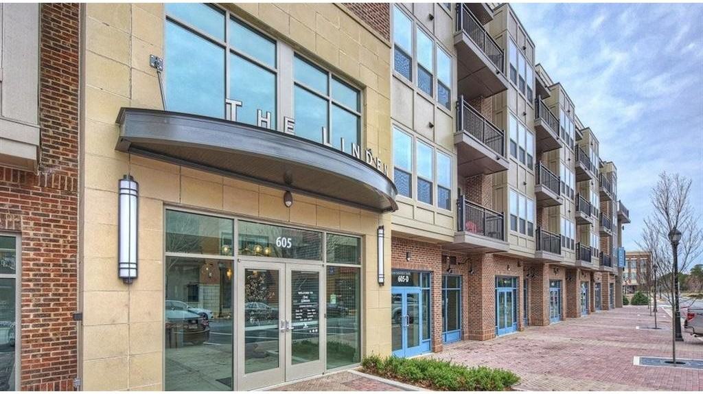 The Linden - Photo 3 of 33