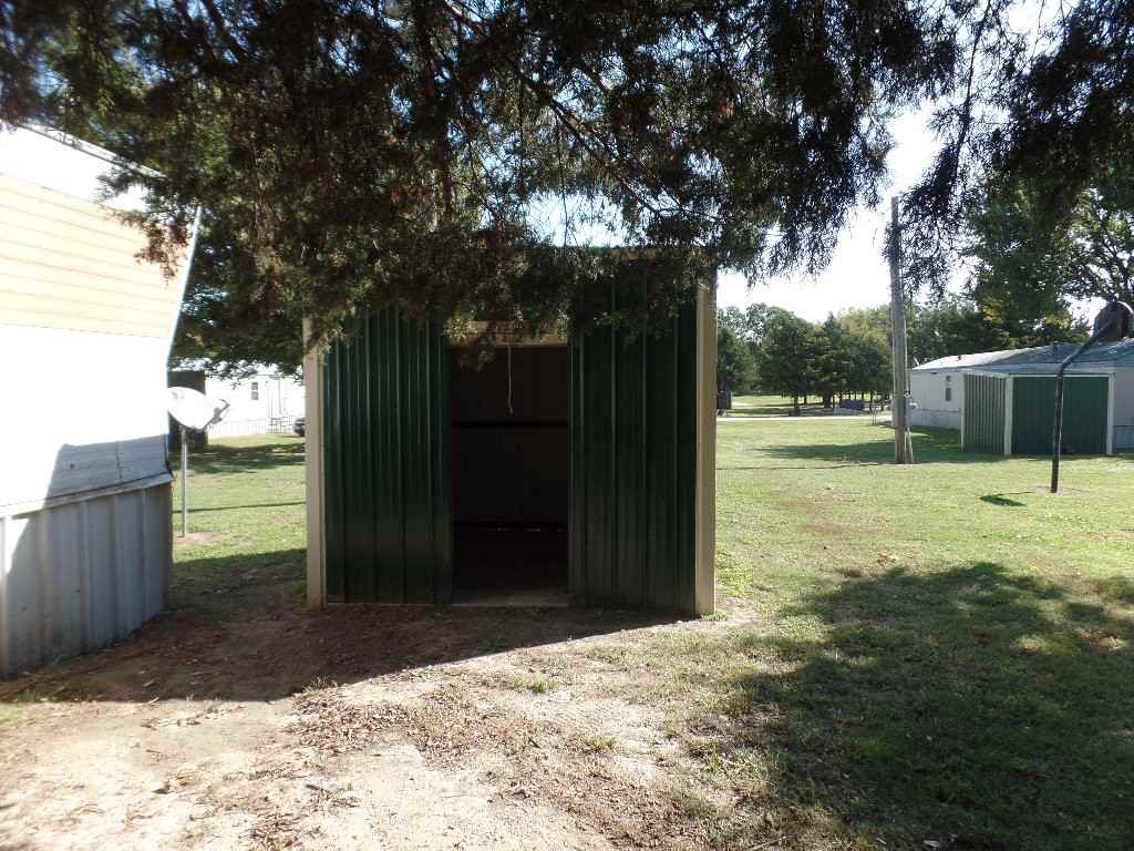 7191 E1620 Rd #B4 - Photo 2 of 11