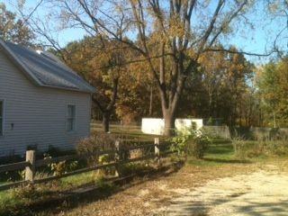 338 Pokagon St - Photo 2 of 3