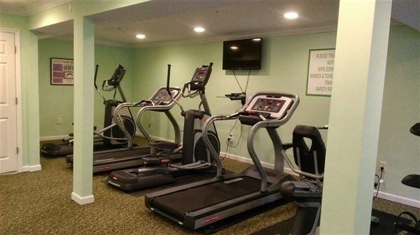 Brighton Bay - Photo 3 of 5