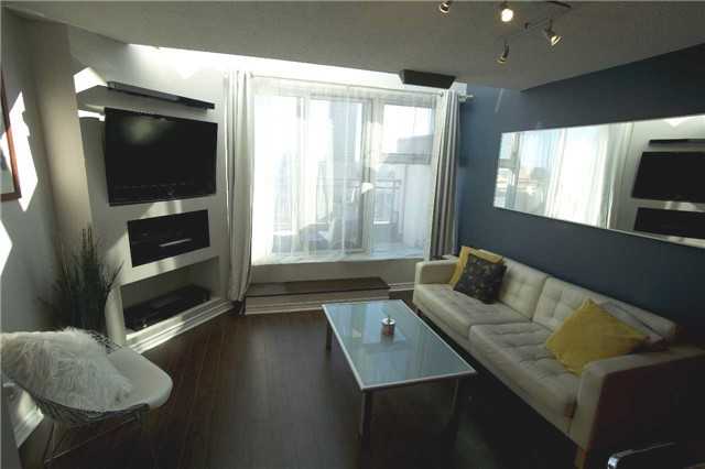 222 The Esplanade #1219