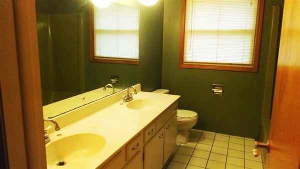 10100 E Michigan Ave - Photo 3 of 5