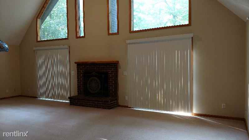 4017 Jenny Rd - Photo 2 of 13