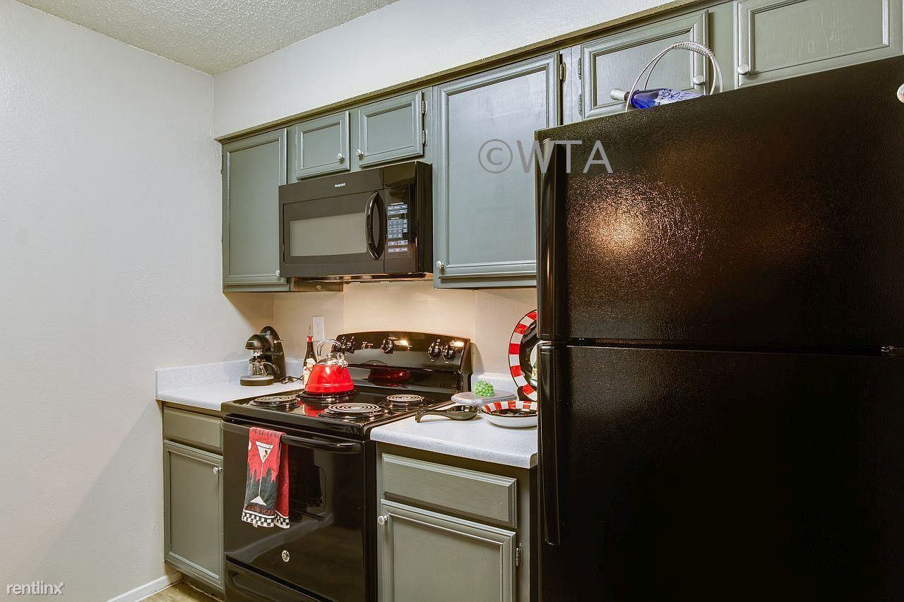 3601 MAGIC DR. - Photo 3 of 16