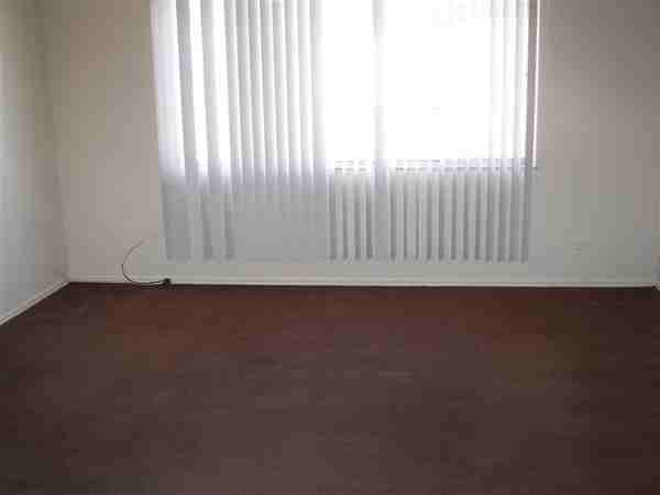 Morgan Manor Apartments - Photo 2 of 4