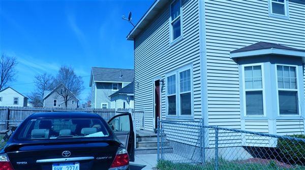 326 Highland St SE - Photo 3 of 9