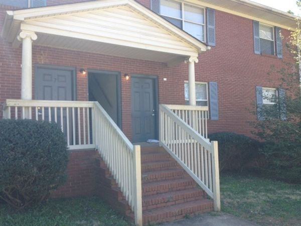 Delowe Village - Photo 2 of 9