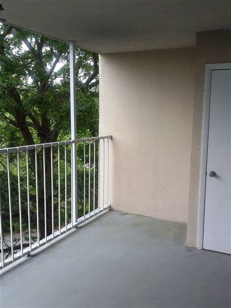 1825 St Julian Pl #4K - Photo 2 of 6