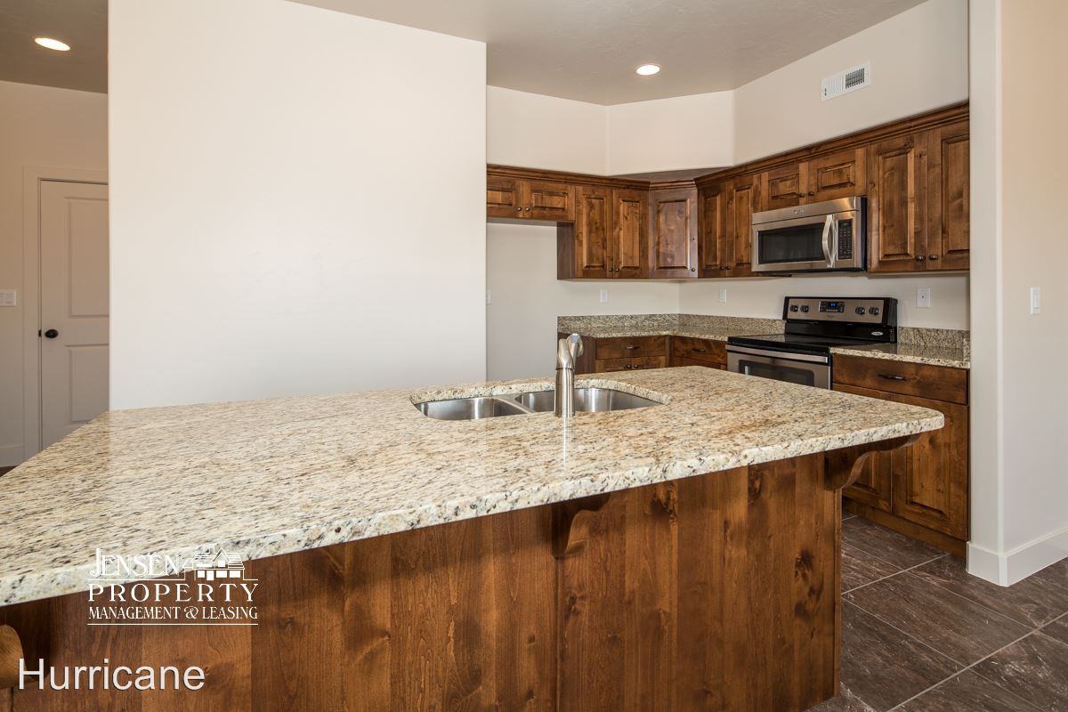 6130 West Clubhouse Drive - Photo 3 of 14