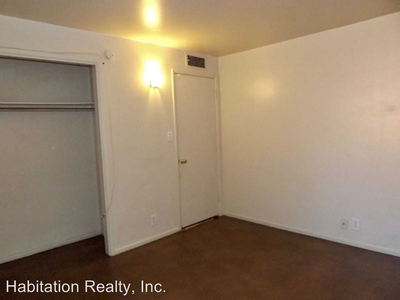 3427 E Blacklidge Dr - Photo 3 of 17