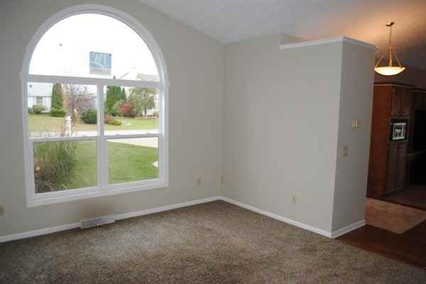 11303 Ruralview Dr - Photo 2 of 8