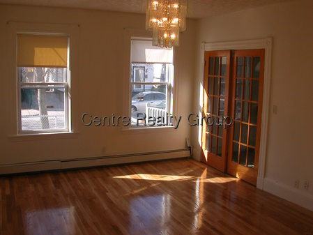 Hopedale St & Seattle St #House