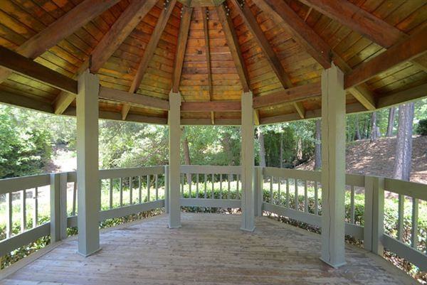 The Falls at Gwinnett Place Apartments - Photo 2 of 10