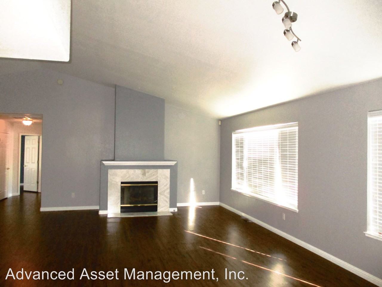 30 Michael Pl - Photo 2 of 17