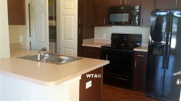 1811 Medical Parkway - Photo 3 of 5