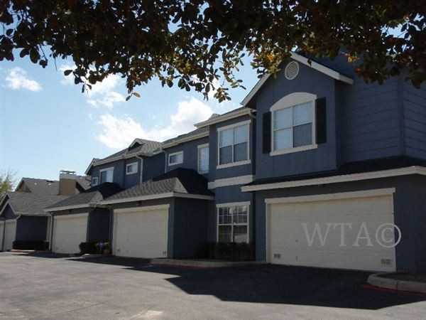 Larkspur Drive at West Avenue Apartments West Ave, San Antonio, TX