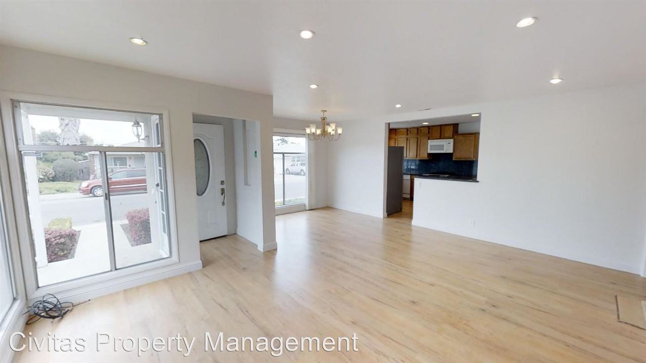 1567 140th Ave - Photo 3 of 16