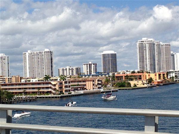 3922 N.E. 166 Street - Photo 2 of 9