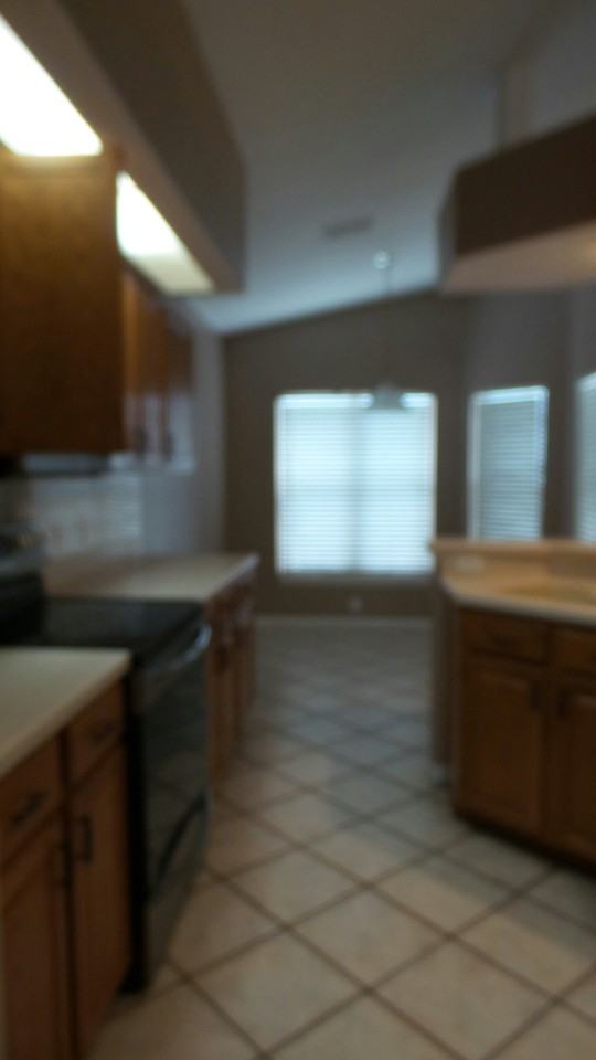 14312 Teasdale Ave - Photo 3 of 11