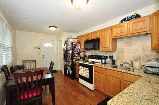 1031 Landon Ave - Photo 2 of 14